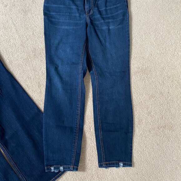 Women's Size 14 Jean's Old Navy Wow Mid Rise and True Craft High Rise - Picture 5 of 7